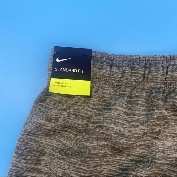 Nike Dri-Fit Athletic Shorts Green Standard Fit Size XL - Picture 6 of 13